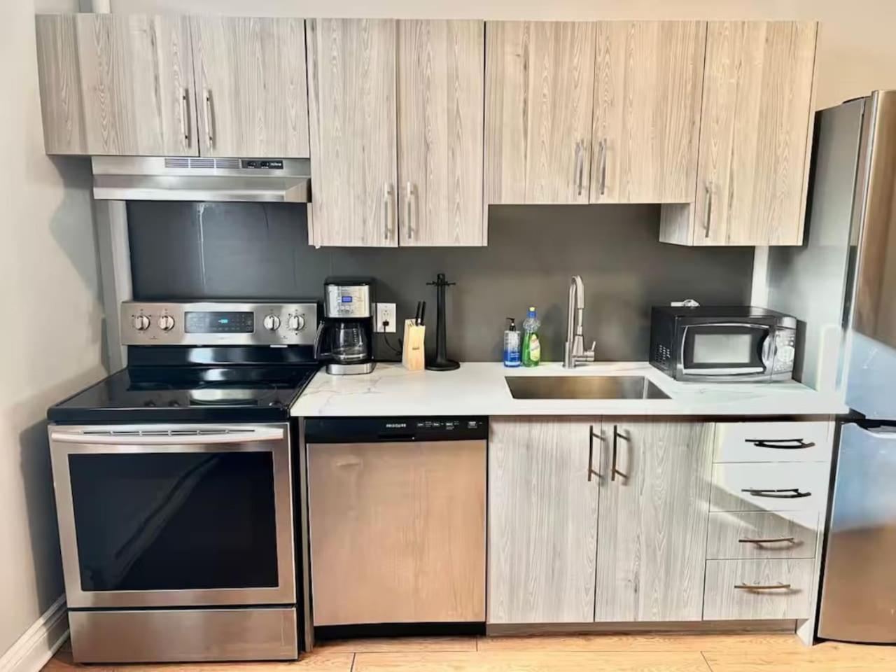 3bdr Penthouse, Rooftop And Bbq In Crescent Zz5 Apartamento
